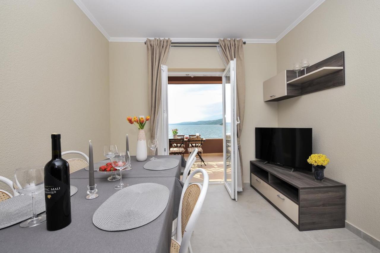 Apartmani Peric 1 Meka Draga Obrovac Exteriör bild