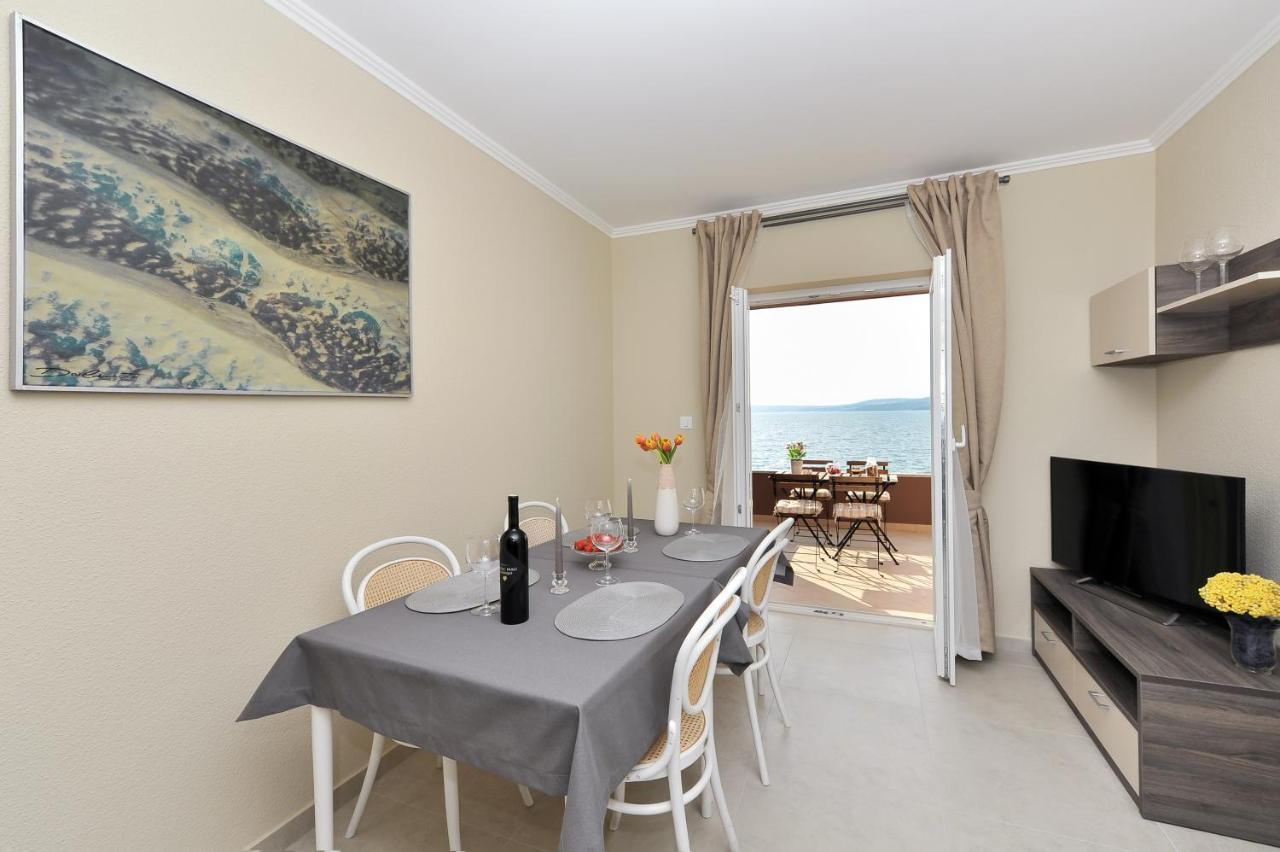 Apartmani Peric 1 Meka Draga Obrovac Exteriör bild